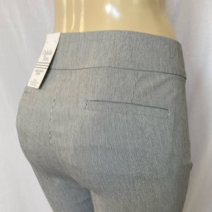 OPHELIA ROE Women’s Ankle Length Skinny Size 2X Striped White & Gray NWT